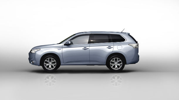 Mitsubishi Outlander PHEV battery problems have been